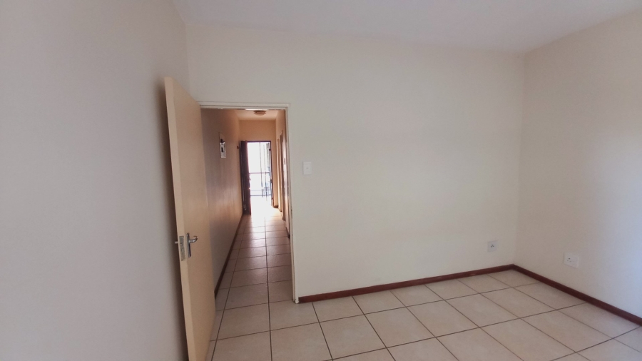 1 Bedroom Property for Sale in Bult West North West